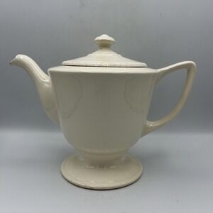 Homer Laughlin Coffee Pot Lid Footed Liberty Pedestal Colonial White Eggshell